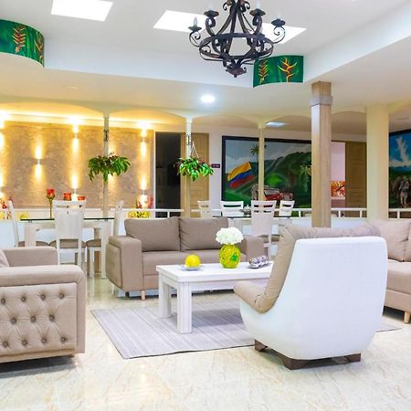 Hotel Plaza Real Santa Rosa de Cabal Buitenkant foto